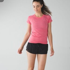 Rare Lululemon Swiftly Tech Short Sleeve Shirt